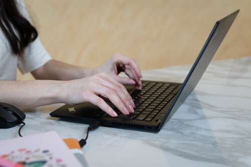 Anna Koshelets persönlicher Kontakt